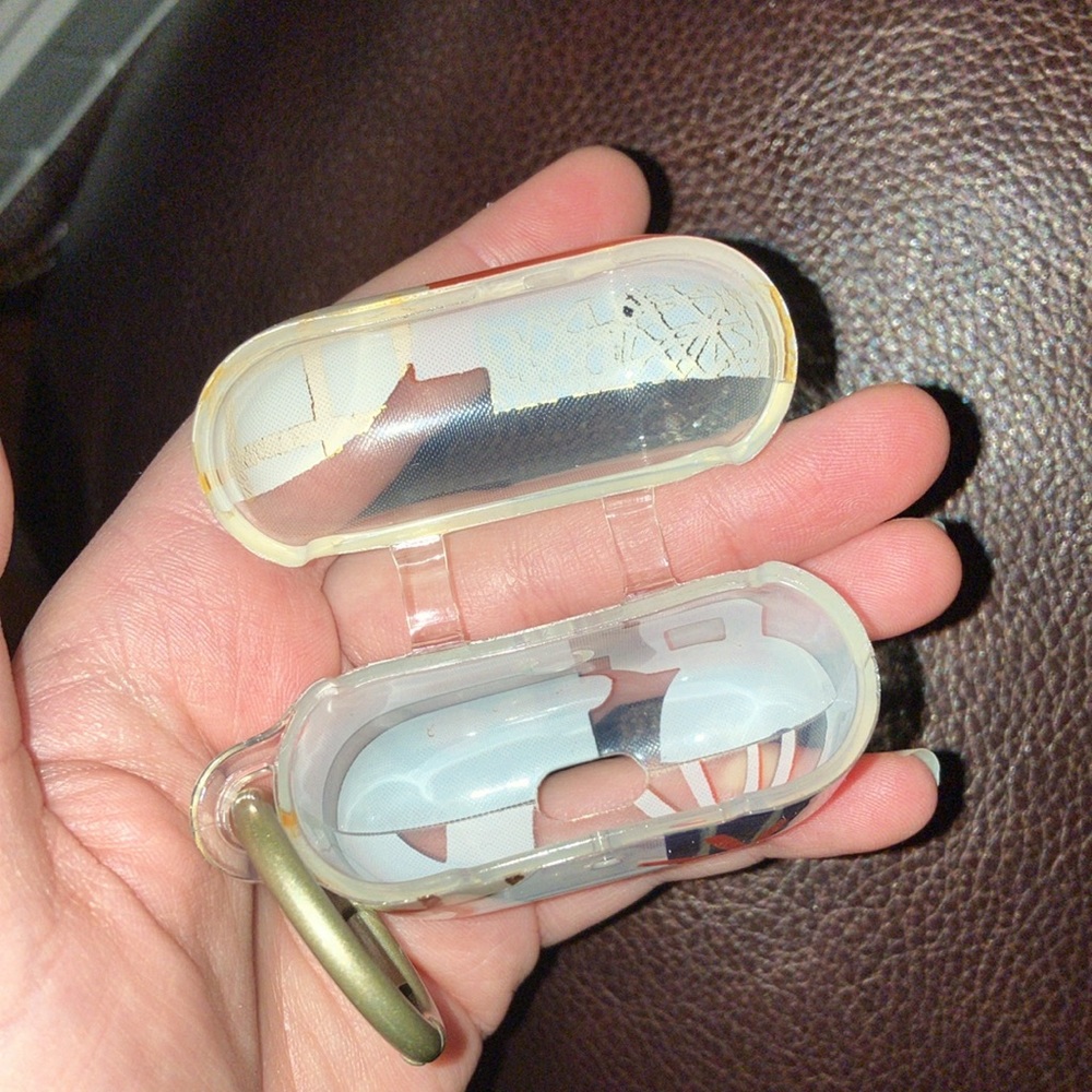 Colorfully designed generation three AirPod Case on keychain. - Picture 4 of 5